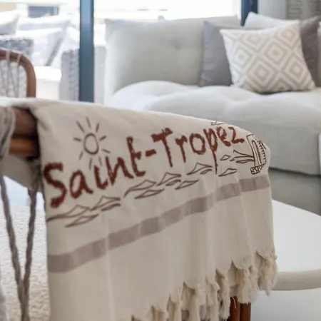 Saint-tropez Sky - Mediterranean Luxury Apartmán